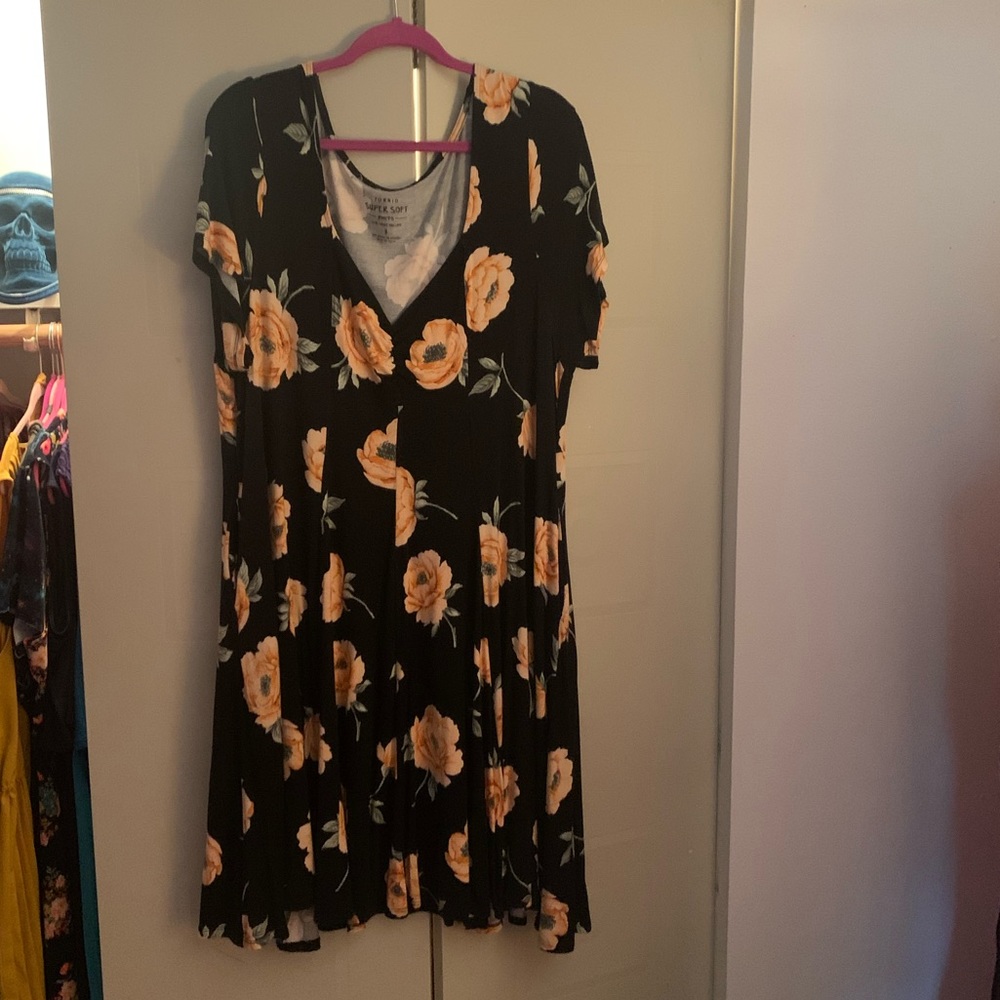 This beautiful soft flower dress!